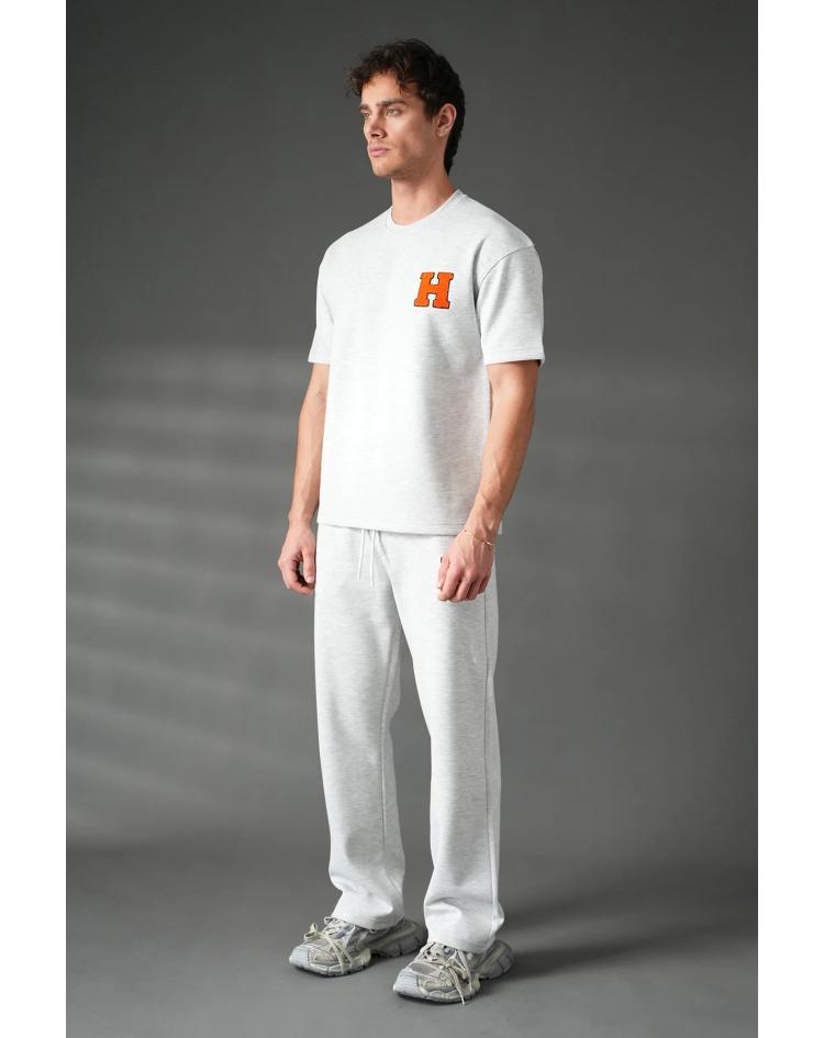 Ensemble tee-shirt + pantalon gris