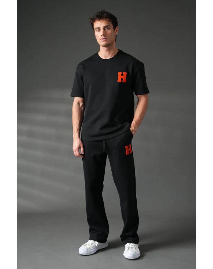 Ensemble tee-shirt + pantalon noir