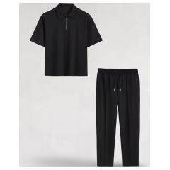 Ensemble shirt zippé et pantalon noir