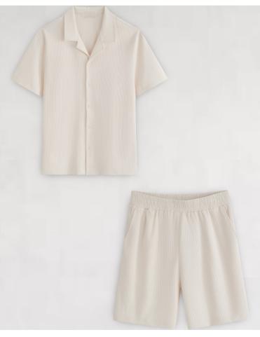 Ensemble gauffré chemise et short beige